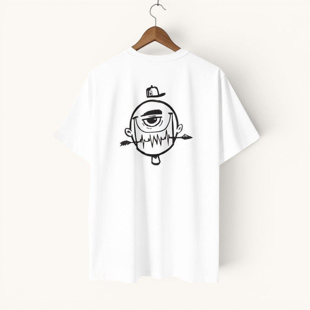 Camiseta blanca de algodón ISIZWE de manga corta con estampado gráfico de un ojo y flechas en la espalda.